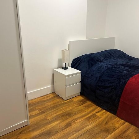 London Holiday Home ภายนอก รูปภาพ